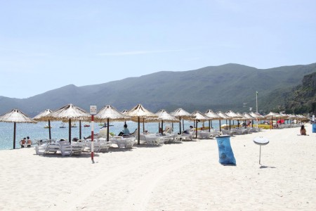 Praia da Figueirinha