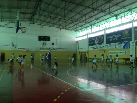 Jogos diversos no pavilhão do Montijo